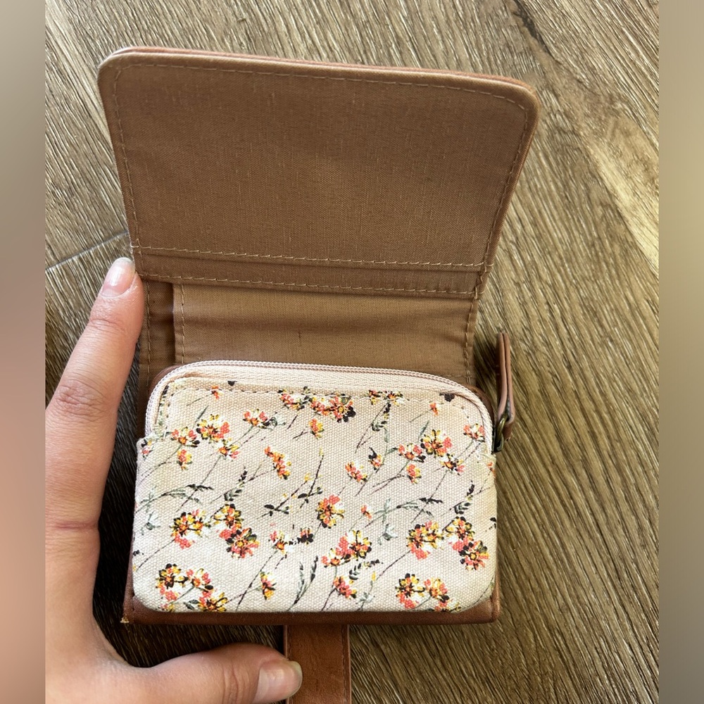 Juniors Floral wallet small - Picture 4 of 4